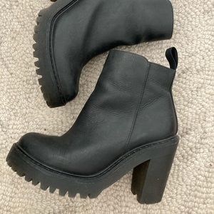 Dr / Doc Martens Magdalena Boots 6 (37)